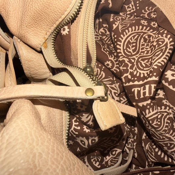 Free People/We The Free Studded Tan Leather Savoy Crossbody Bag Real Leather - Picture 11 of 13